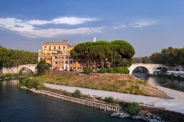 остров Тиберина остров Тиберина